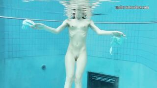 Slowmo Girl Gazel Podvodkova on Underwatershow