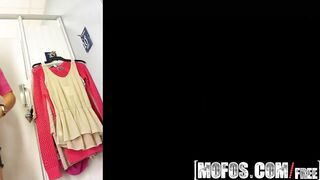 Mofos - Shes a Freak - Dressing Room Dildo Starring Linda Lay